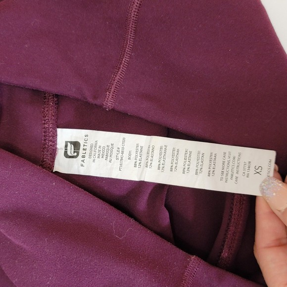 FABLETICS Define Powerhold Leggings Size XS Maroon high waisted EUC - Picture 7 of 8
